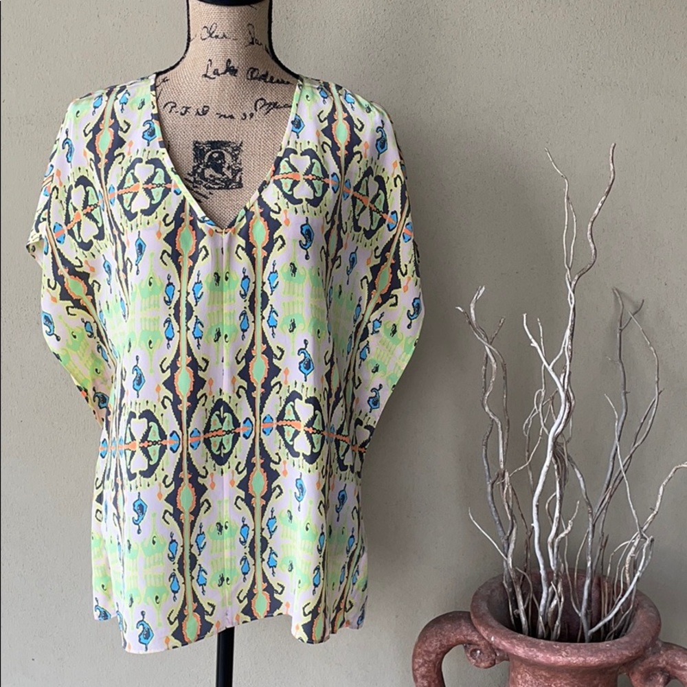Silk Tibi top